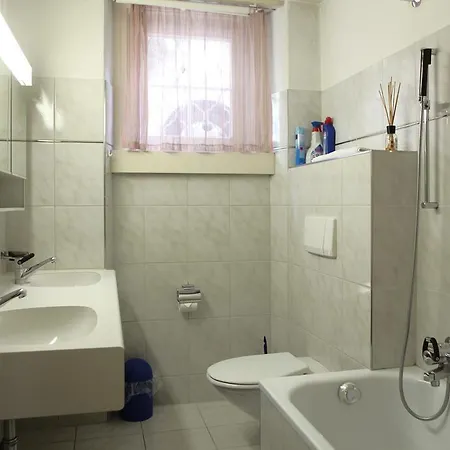 Ferienwohnung Altein * دافوس